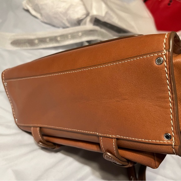 Coach Cargo Tabby - Picture 4 of 5